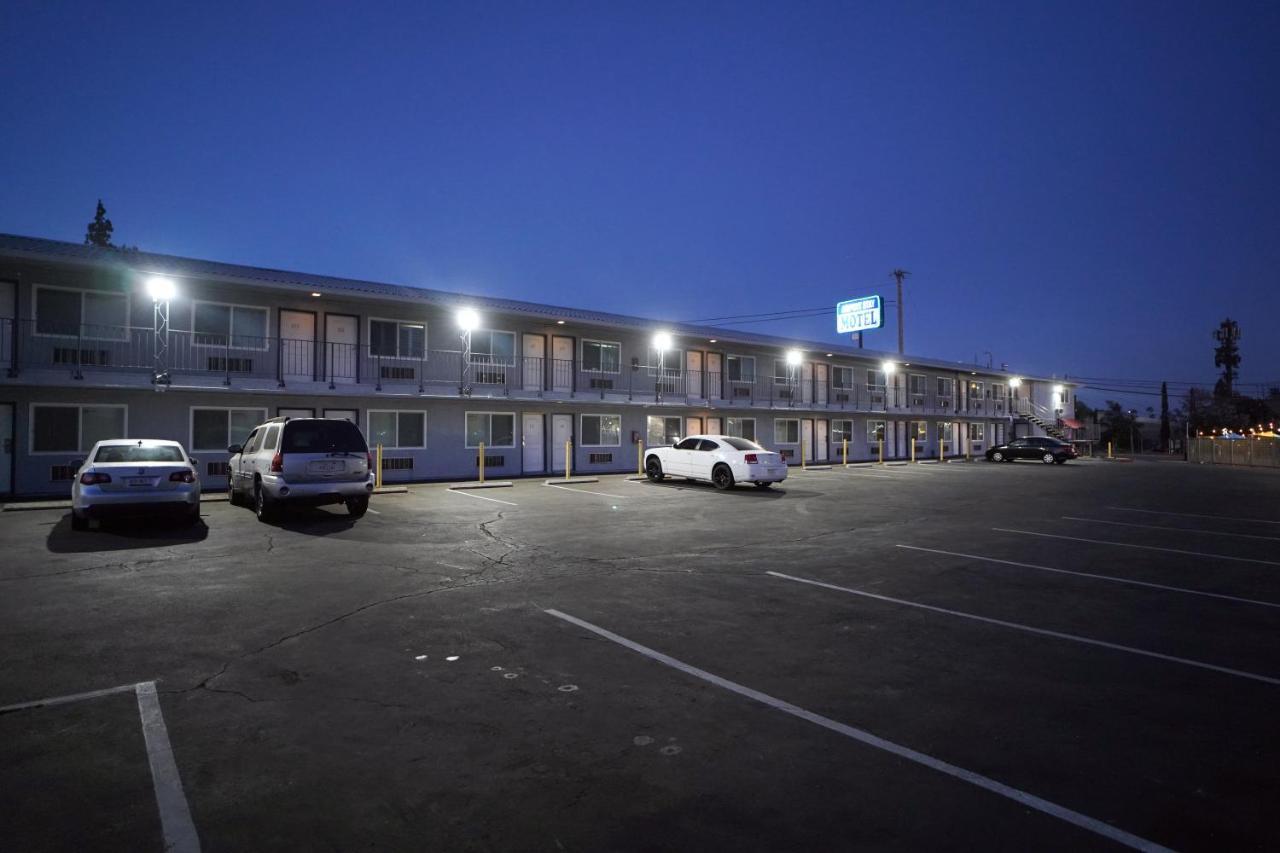 Airport Stay Motel Ontario Exterior photo